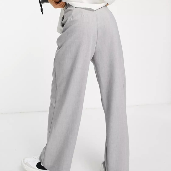 Light gray pants - Picture 4 of 4